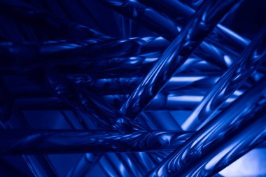 Karanlıkta parlayan optik fiber