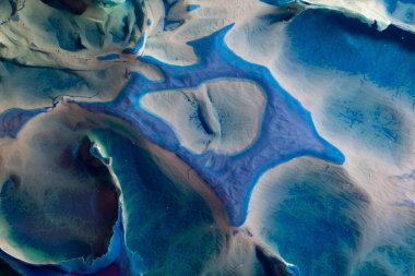 Bakır hidroksit, havuzlar soyut yapı