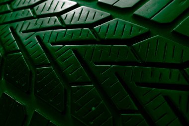 Lastik izleri, lastik izleri.