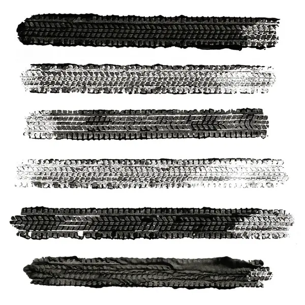 Beyaz arka planda siyah lastik izleri