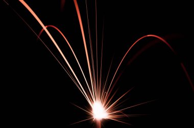 Yıldızlar, kısa devreden çıkan kıvılcımlar..