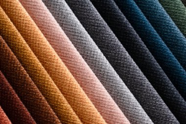 Kumaş şeritler. farklı renklerde çizgili arkaplan