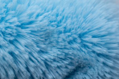 Kıllı arka plan mavi, kısa saç