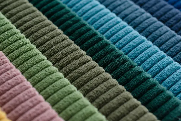 Kumaş şeritler. farklı renklerde çizgili arkaplan