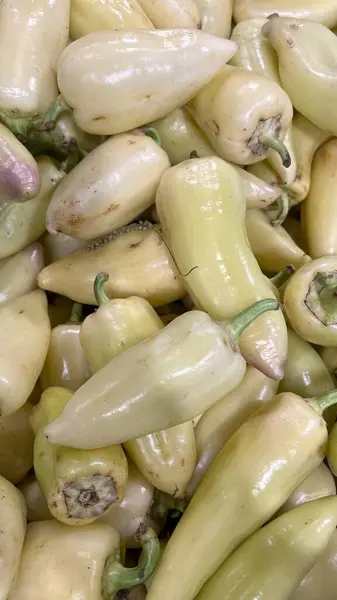 Piyasada yeşil biber