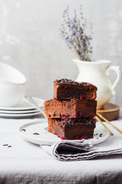 Kirazlı ev yapımı browni tatlısı..