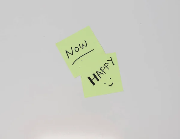 Sticky Notes Text Now Happy White Isolated Background — Stock Photo, Image