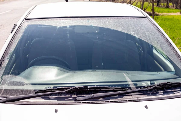 Dirty Front Windshield White Car Closeup — Stock Photo, Image