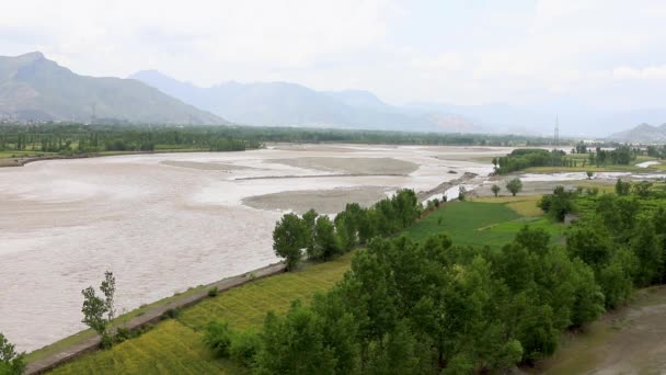 Глобальное Потепление Изменение Климата Влияют Климат Пакистана Наводнения Реке Весной — стоковое видео