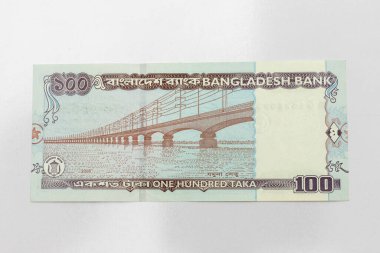 Jamuna Çoklu Amaçlı Köprü, 100 taka bangladeş banknotundan portre: Pakistan - 7 Temmuz 2024.