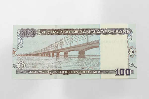 stock image Jamuna Multi Purpose Bridge, Portrait from a 100 taka bangladeshi bank note: Pakistan - O7 July 2024.