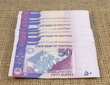 Pakistan 'daki Karakoram zirvesi 50 rupi.