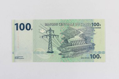 Kongo Nehri 'ndeki Inga II hidroelektrik santralinin 100 franklık banknotları..