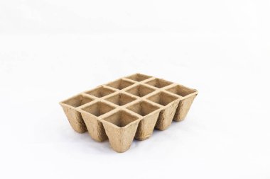 Organik Tohum Yetiştirici Bitkiler İçin Biyolojik Çözülebilir Malzeme Kabı