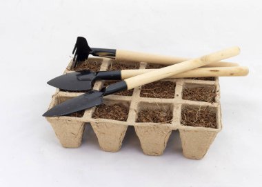 Seedling Tepsisindeki Mini Bahçe Aletleri Toprak Ekmek İçin