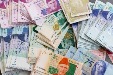 Pakistan Para Birimi Notları Farklı mezhepler