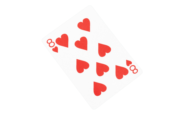 Kupa Sekizlisi Yeşil Yüzeyde Kart Oynuyor