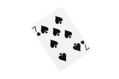 Maça Yedilisi Yeşil Masada Oynuyor