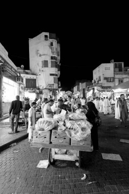 Jeddah, Suudi Arabistan, 22 Şubat 2020: Suudi Arabistan 'ın El Balad bölgesinde tarihi evleri bulunan eski bir kasaba