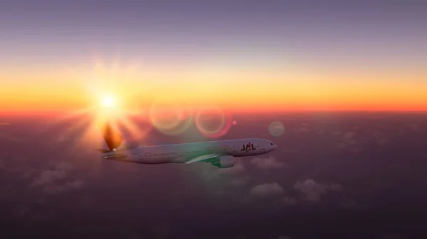Коммерческий Boeing 777 200 Jal Пролетающий Над Удивительным Закатом Октября — стоковое фото
