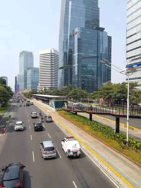Jakarta Bushaltestelle Mit Bürogebäuden Hintergrund — Stockfoto