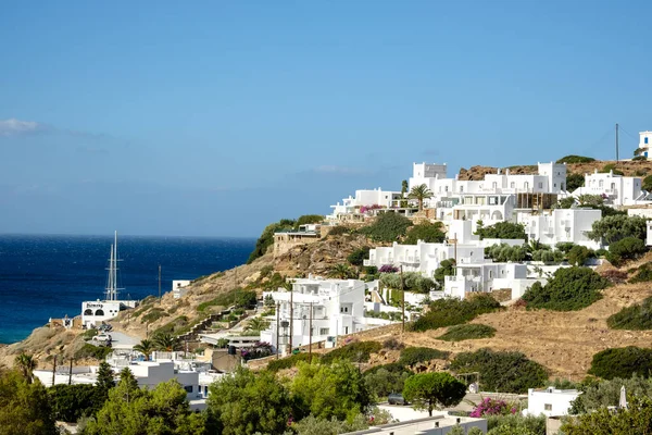 Ios Greece September 2022 Breathtaking View Picturesque Hotels Restaurants Mylopotas — Stock Photo, Image
