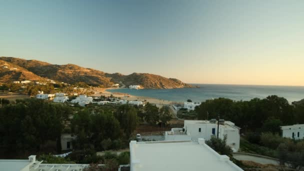 Bela Vista Popular Praia Mylopotas Ios Grécia — Vídeo de Stock