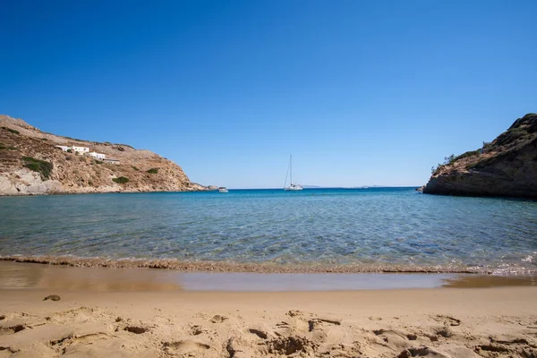 그리스의 콜리타니 해변에 돛단배의 — 스톡 사진