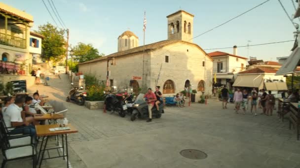 Afitos Grecja Września 2022 Widok Piękny Kościół Prawosławny Centralny Plac — Wideo stockowe