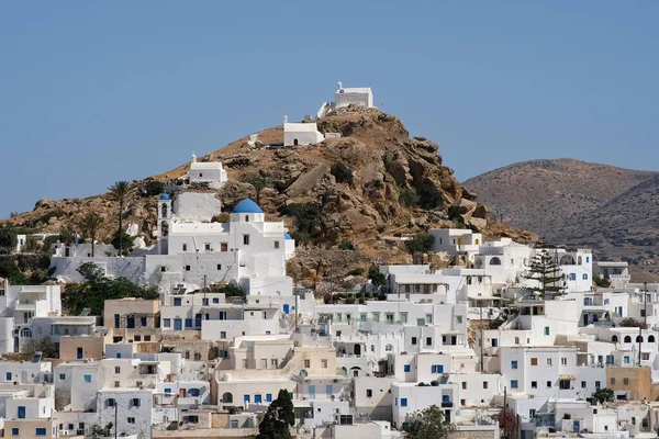 Panoramautsikt Över Den Pittoreska Och Vitkalkade Ios Grekland — Stockfoto