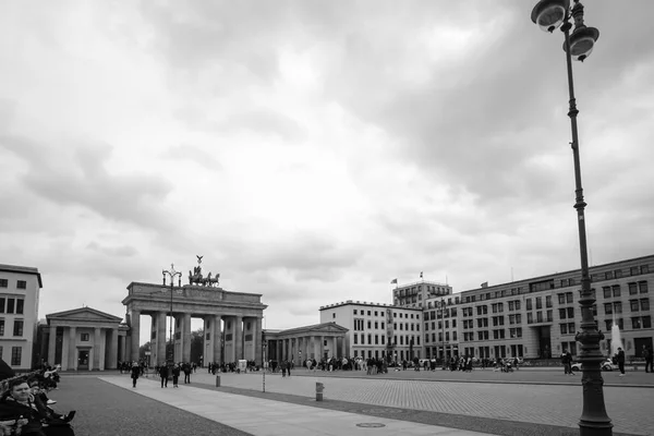 Берлин Германия Апреля 2023 Панорамный Вид Бранденбургские Ворота Бранденбургский Тор — стоковое фото
