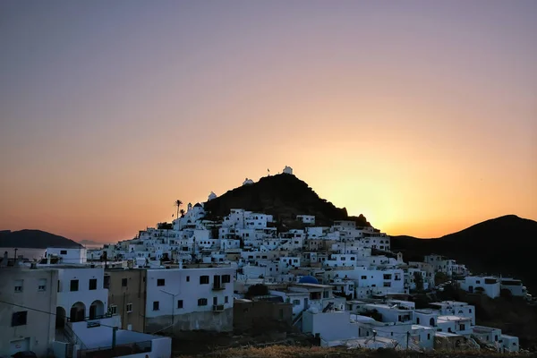 Panoramic View Picturesque Whitewashed Island Ios Greece Amazing Sunset Background — Stock Photo, Image