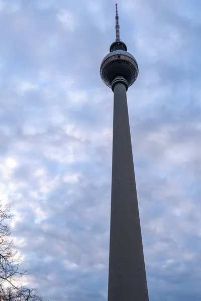 Vista Fernsehturm Torre Televisão Edifício Mais Alto Berlim Alemanha — Fotografia de Stock