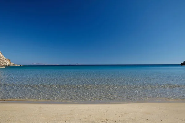 Потрясающий Бирюзовый Песчаный Пляж Мечты Kolitsani Иосе Киклады Греции — стоковое фото