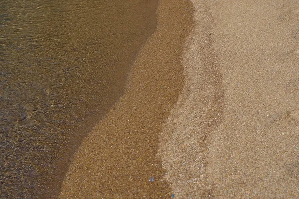 Dicht Bij Het Gouden Zandstrand Het Heldere Water Van Kalamos — Stockfoto
