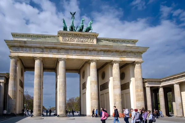 Berlin Niemcy Kwietnia 2023 Widok Bramy Brandenburskiej Lub Brandenburskiej Berlinie — Zdjęcie stockowe