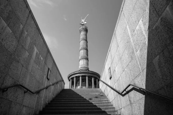 Blick Auf Die Schöne Siegessäule Berlin Deutschland Schwarz Weiß — Stockfoto