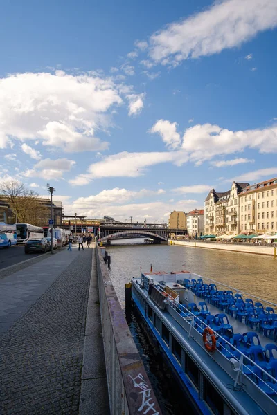 Berlin Germany April 2023 View Touristic Excursion Boat River Spree — Stock Photo, Image