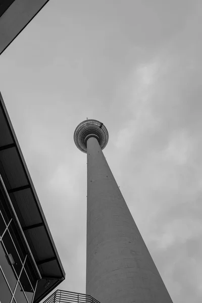 Berlin Germany April 2023 View Impressive Fernsehturm Television Tower Berlin — Stock Photo, Image