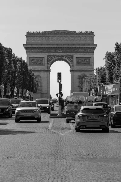 프랑스 2023년 25일 승리의 파노라마 스타의 아치와 프랑스의 유명한 애비뉴 — 스톡 사진