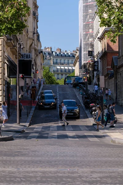 Παρίσι Γαλλία Ιουνίου 2023 Άποψη Ενός Τυπικού Παράδρομου Στο Κέντρο — Φωτογραφία Αρχείου