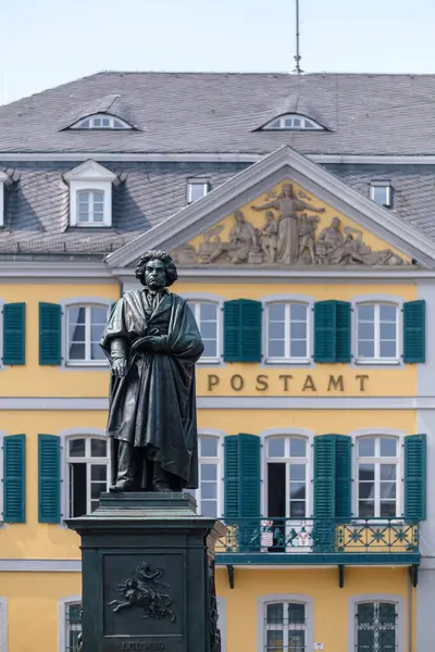 Bonn Alemania Mayo 2023 Vista Estatua Ludwig Van Beethoven Edificio —  Fotos de Stock