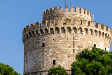 Beyaz Kule manzarası, Selanik 'te bir heykel ve müze