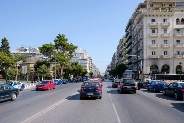 Selanik, Yunanistan - 22 Eylül 2023: Selanik 'teki Egnatia Bulvarı