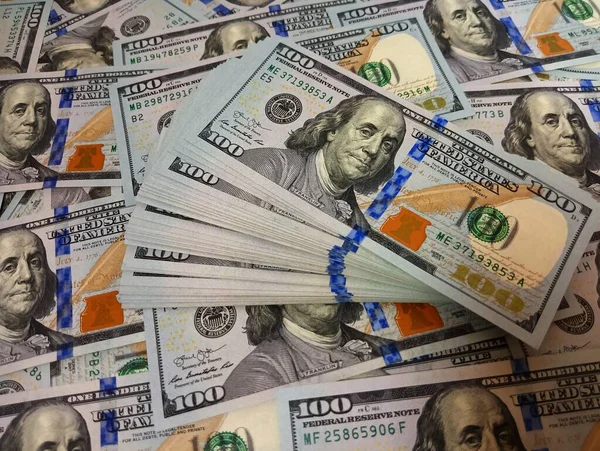 Nieuwe Usd Bankbiljetten Contant Geld Honderd Dollar Papiergeld Facturen Hoge — Stockfoto