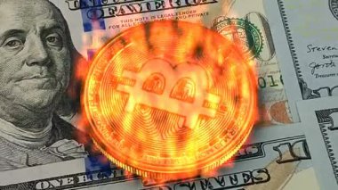 Zarif altın bitcoin yoğun ateş alevleri ve yüzen 100 dolarlık banknotlar, özel finans, iş dünyası, kripto para ve yatırım vitrinleri içine daldırıldı