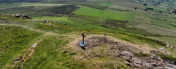 Вид Воздуха Кельтский Крест Вершине Горы Санктхиш Маунтин Каунти Антрим — стоковое фото