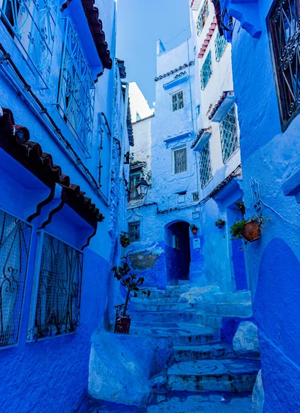 Impresionante Edificio Azul Erige Alto Orgulloso Ejemplo Monumental Majestuoso Diseño — Foto de Stock