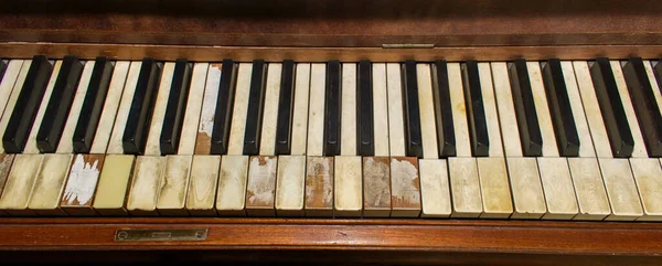 Vieux Piano Queue Droit Bois Touches Noir Blanc Avec Des — Photo