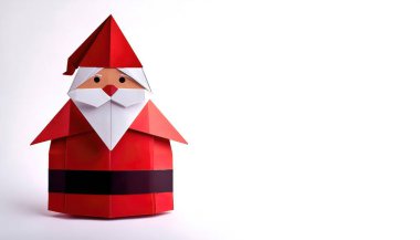 Noel Baba, Aziz Nick ve Kris Kringle 'ın Noel Xmas konsepti kağıt origamisi Aralık ayındaki kış tatili için tasarladığınız tasarımı kopyalamak üzere beyaz arka planda izole edilmiş.